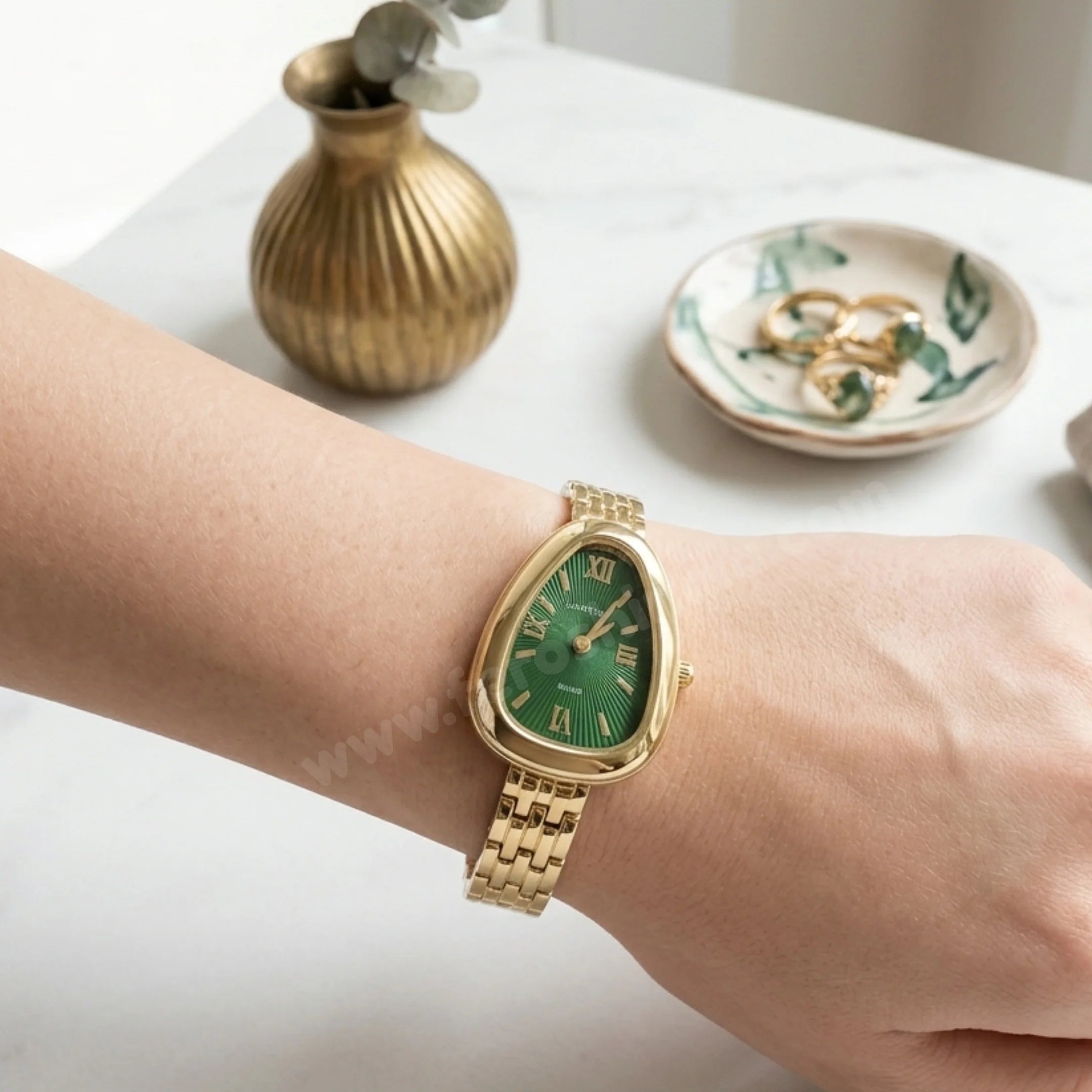 Green Chain Serpenti Watch