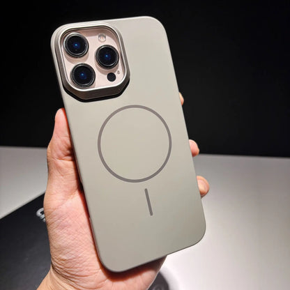 iPhone Series Shadow Grip Mag Vault Case