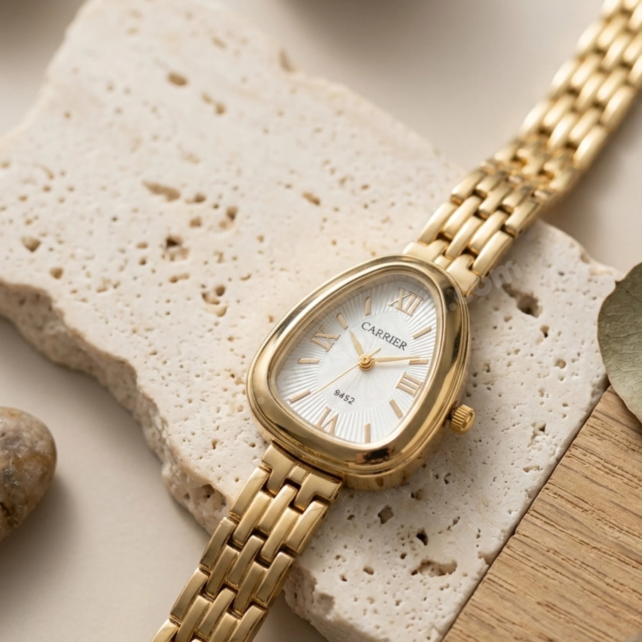 White Chain Serpenti Watch