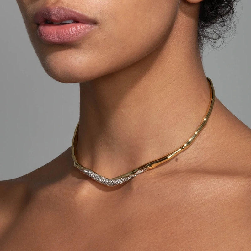 Serene Wave choker