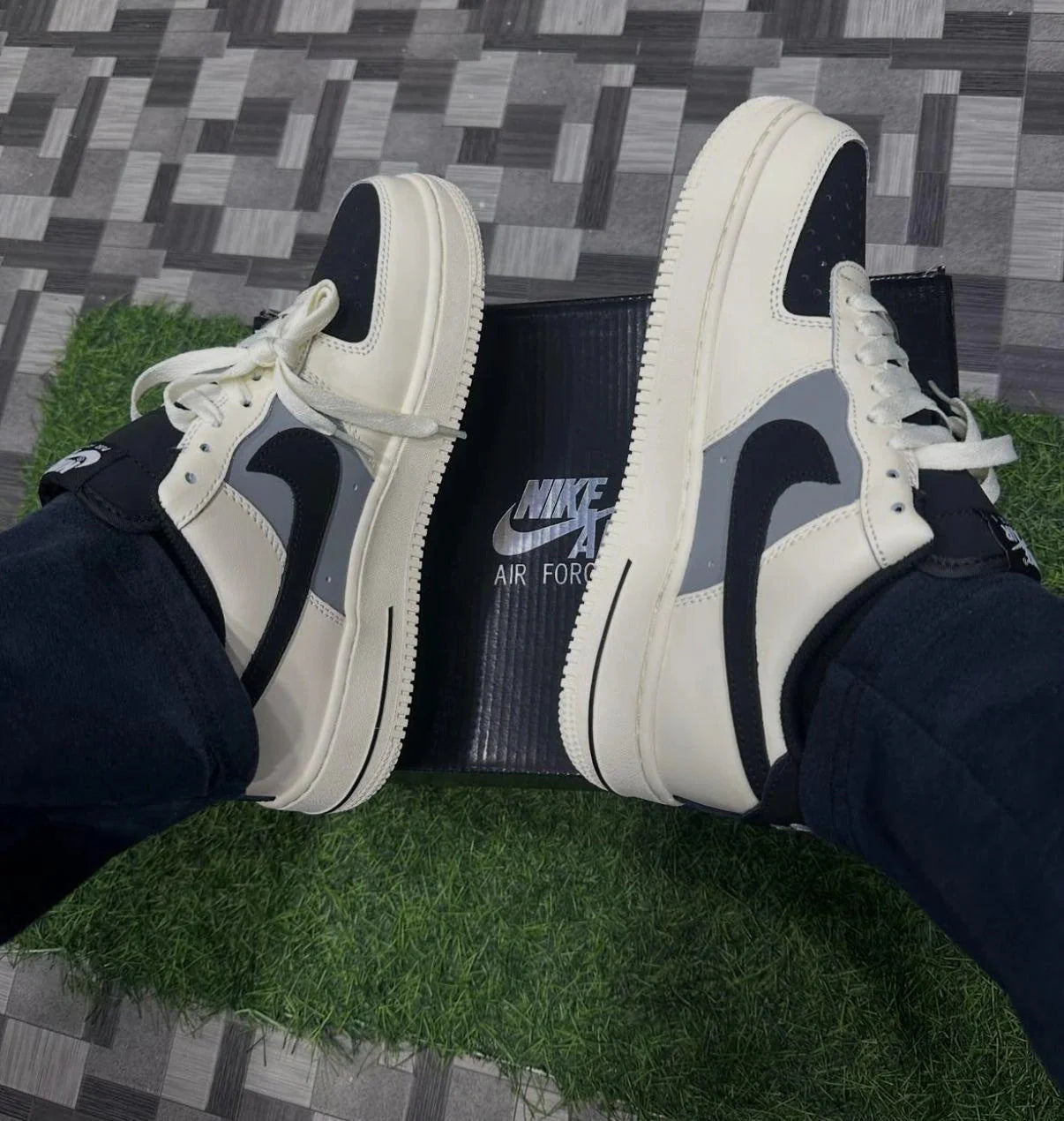 Aura Blue Low-Top Sneakers – Stylish Casual Shoes for Men