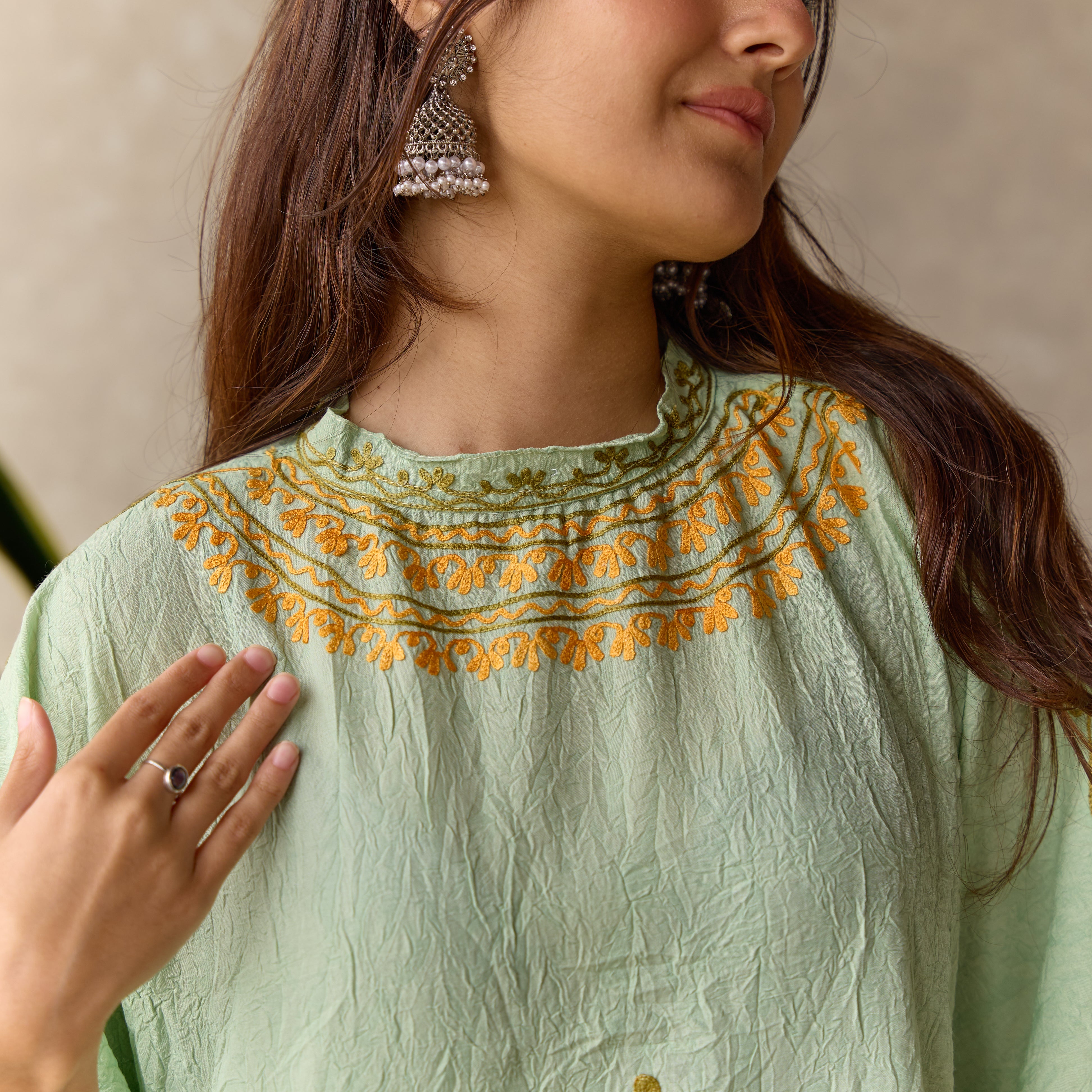 Green Cotton Kashmiri Kaftan with Collar