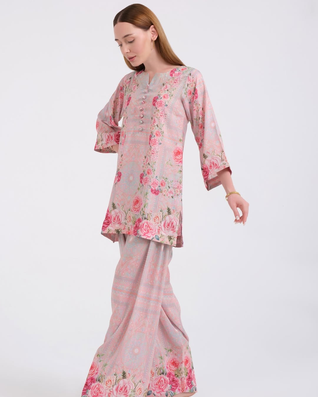 Lychee Farshi Salwar Set