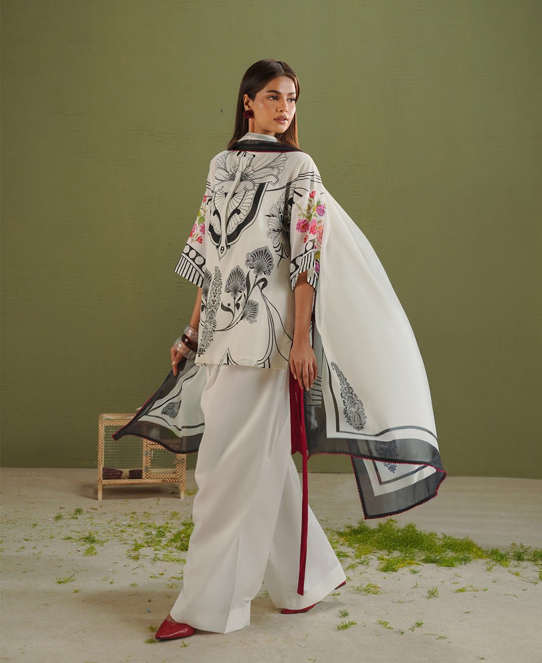 Cipher Farshi Salwar Set