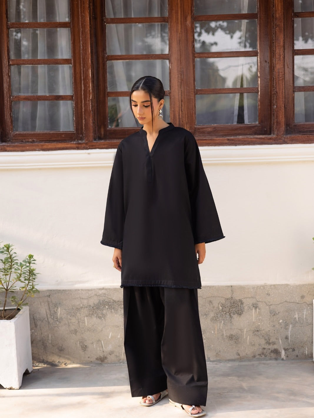 Raven Farshi Salwar Set