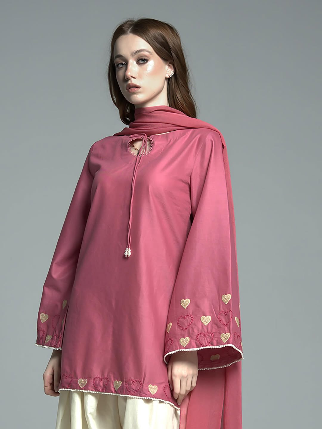 Gulabo Farshi Salwar Set