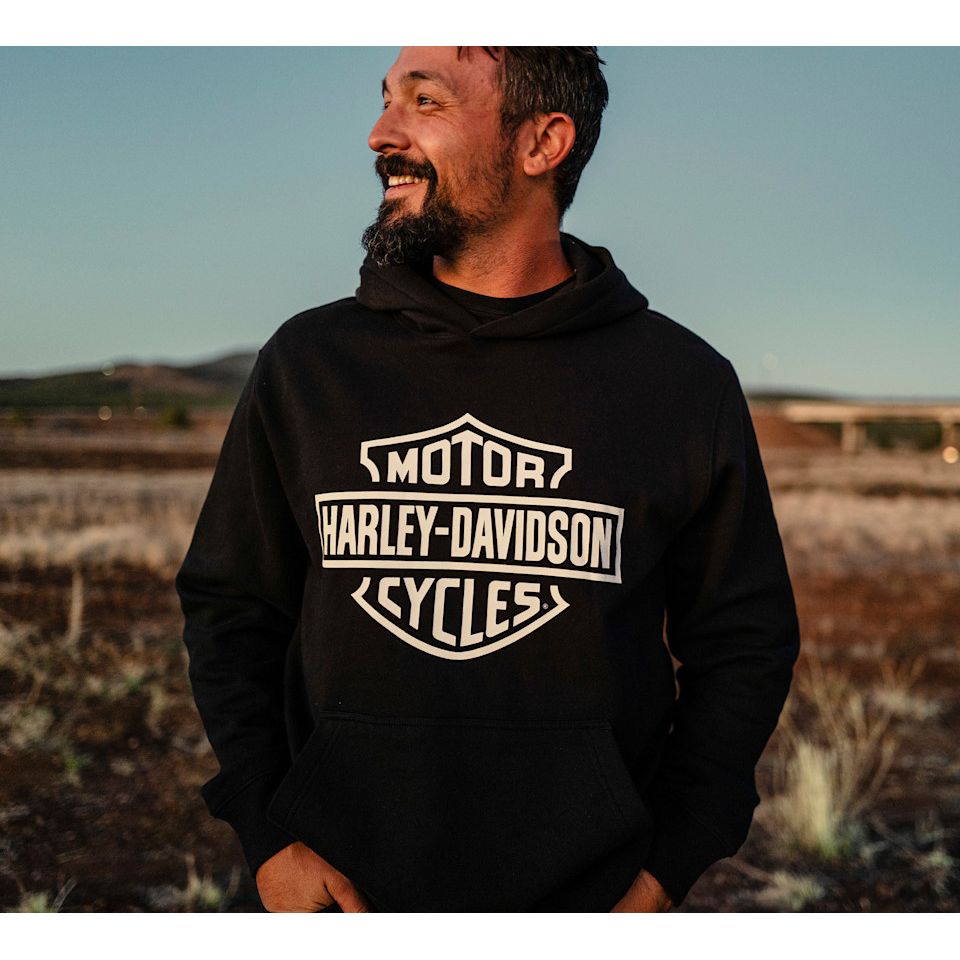 Men’s Standard Bar & Shield Pullover Hoodie – Black
