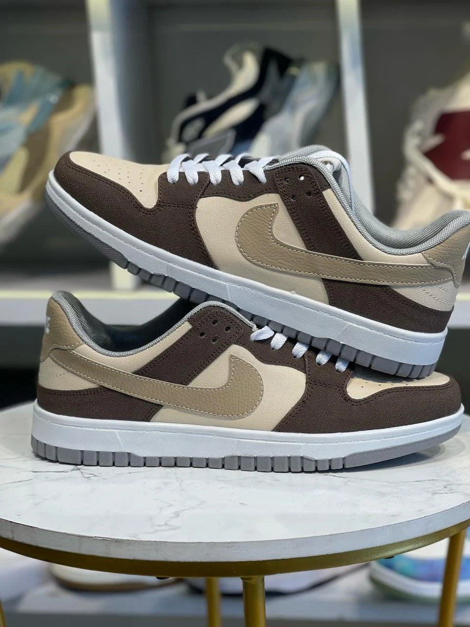 Nike Premium Sneakers – Comfortable, Durable & Stylish Footwear