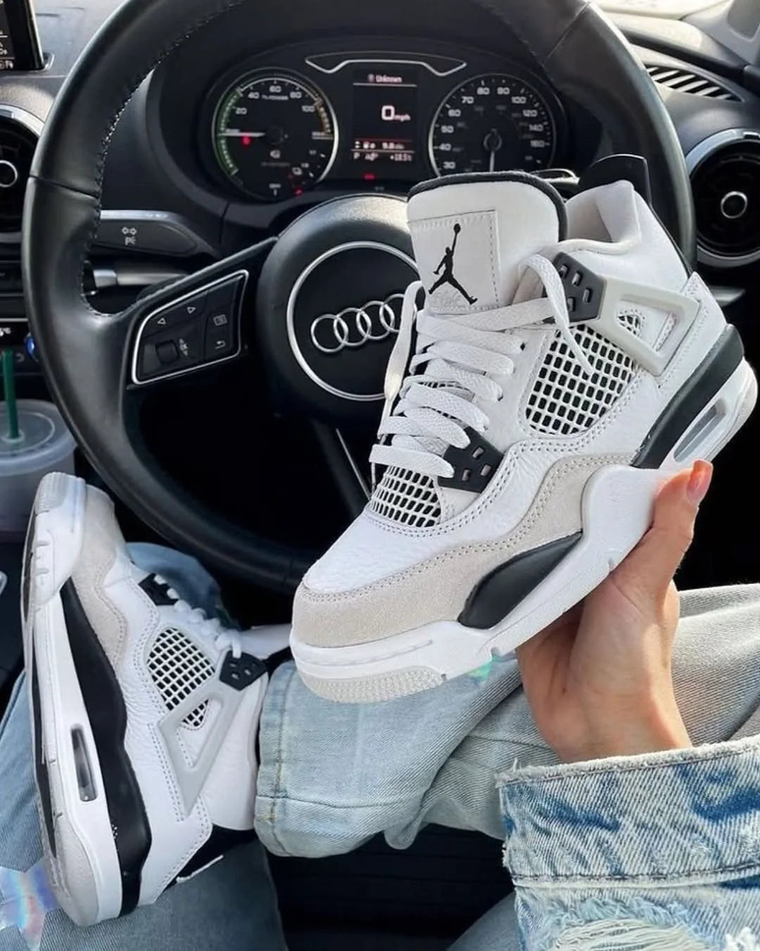 Air Jordan 4 Retro Black Army Sneakers | EU 37-45