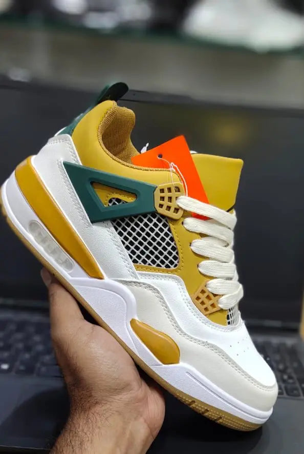 Jordan Retro 4 Shoes – UK Sizes 7 to 10