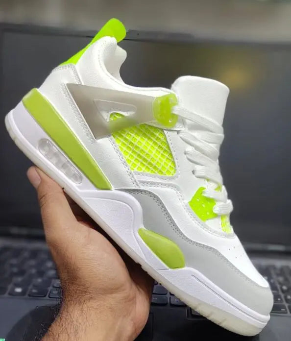 Jordan Retro 4 Shoes – UK Sizes 7 to 10
