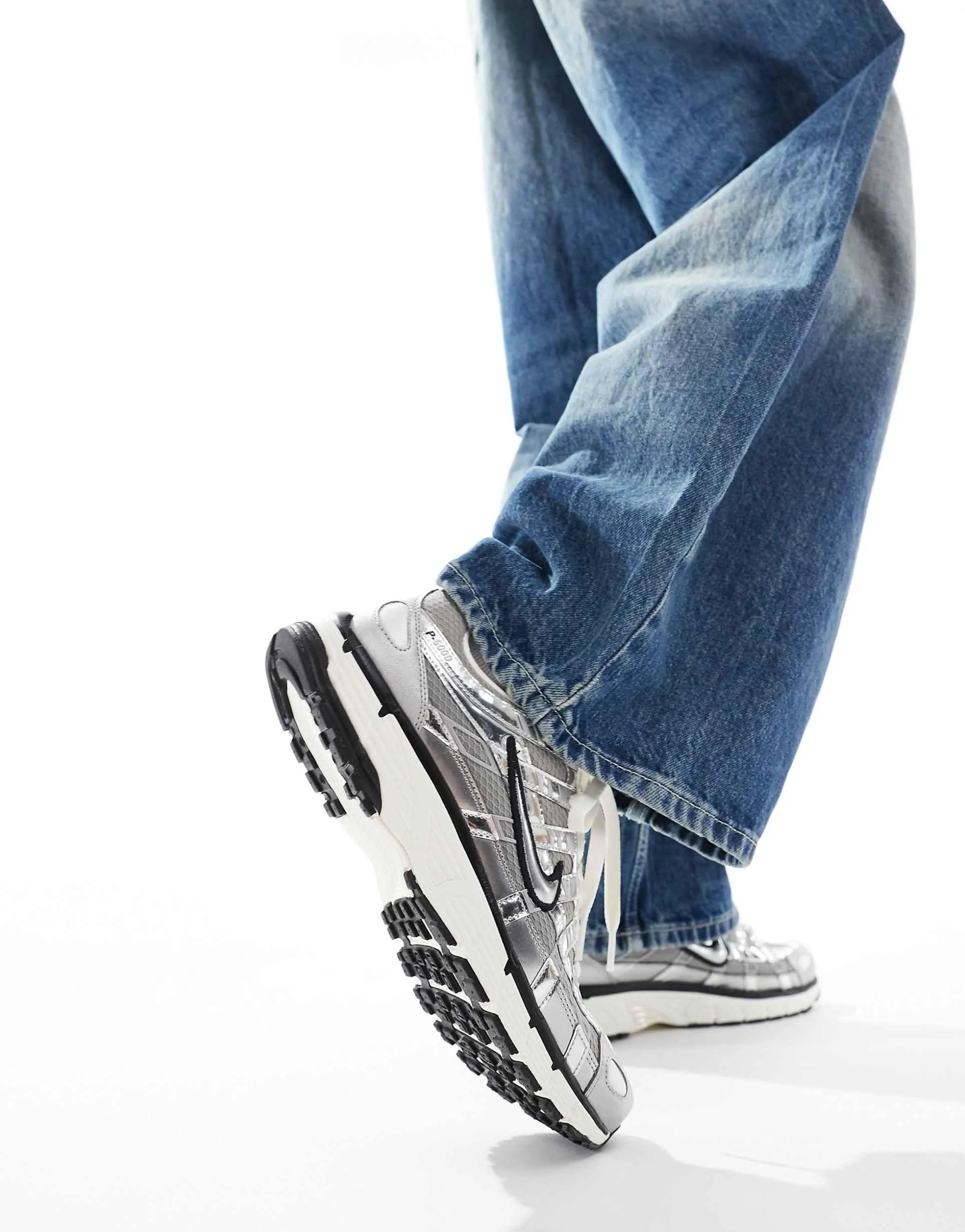 NIKE P-6000 Trainer Metallic Sneakers – Euro Sizes 40 to 45