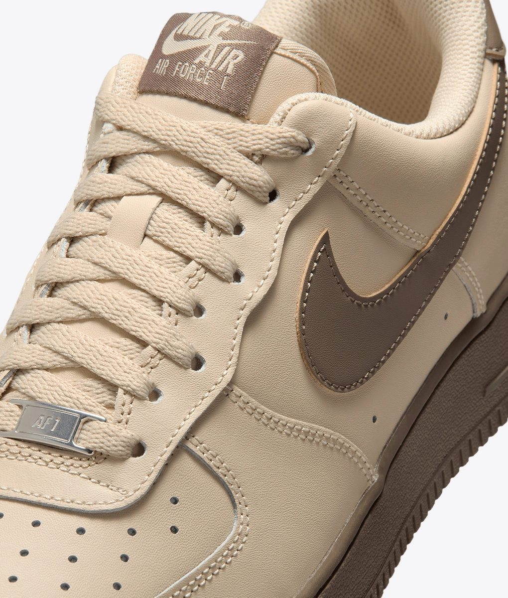 Nike AIR FORCE 1 '07