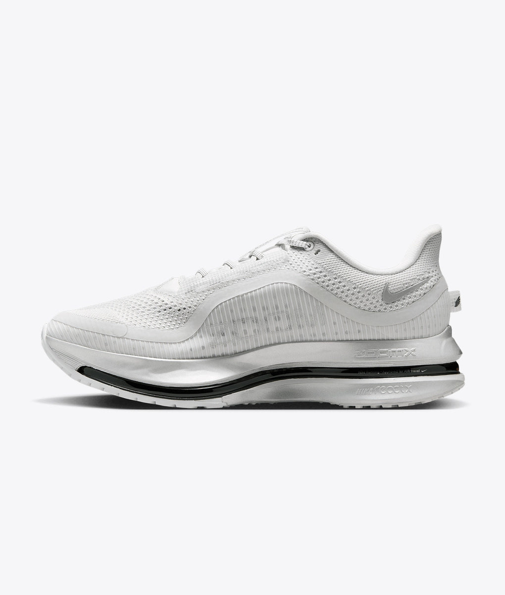 Nike PEGASUS PREMIUM