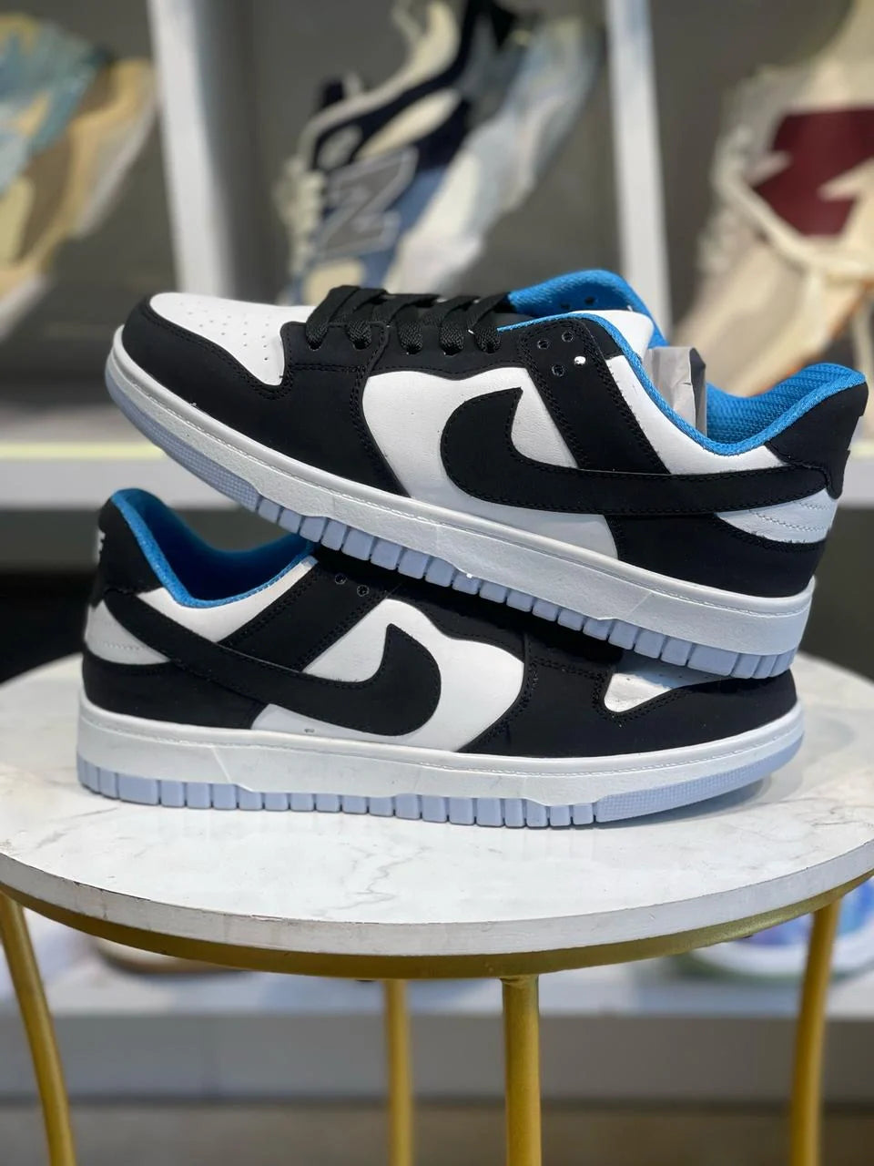 Nike Premium Sneakers – Comfortable, Durable & Stylish Footwear
