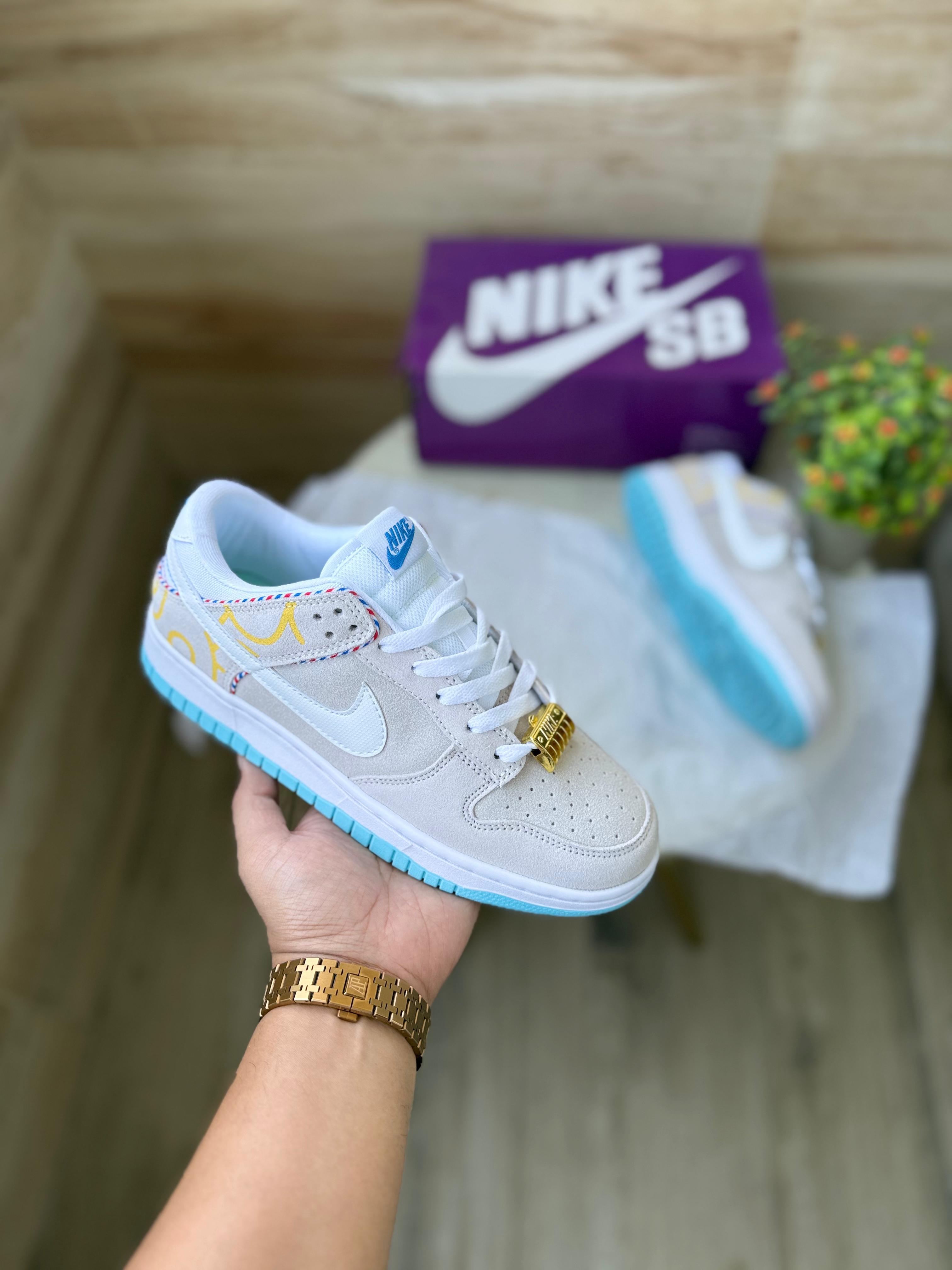 Nike SB Dunk Barber Style Sneakers – Men’s Casual Shoes