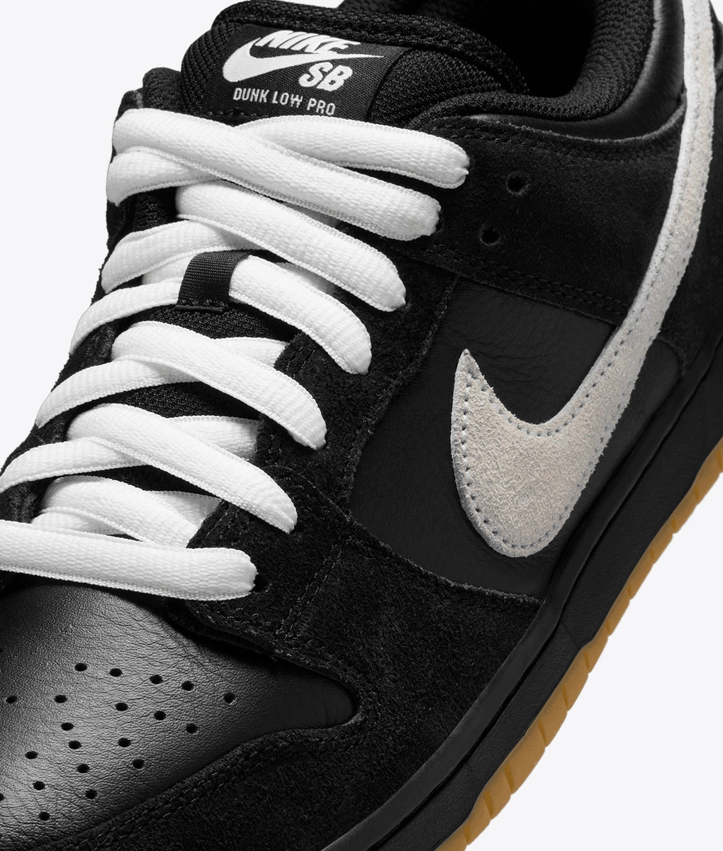 Nike SB DUNK LOW PRO