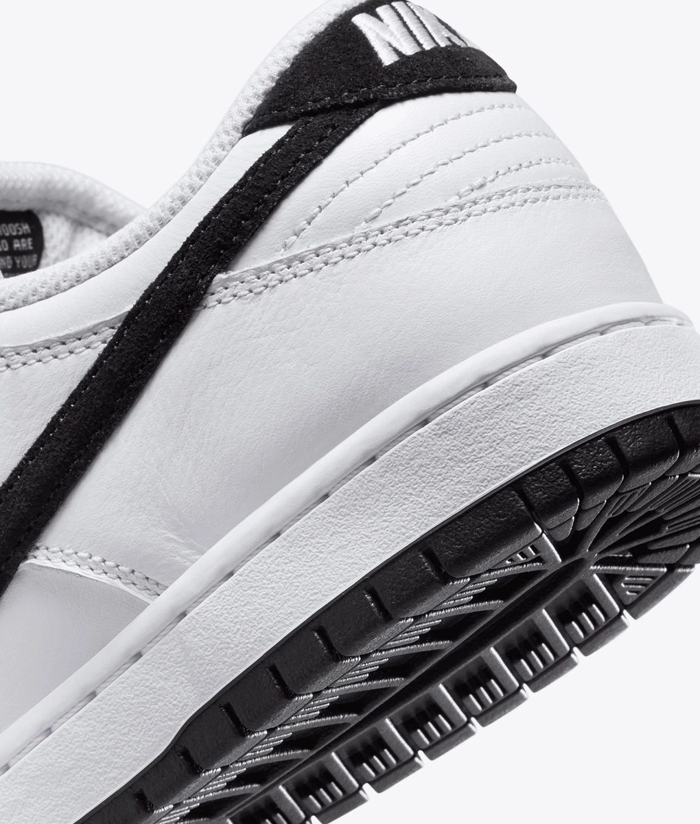 Nike SB DUNK LOW PRO