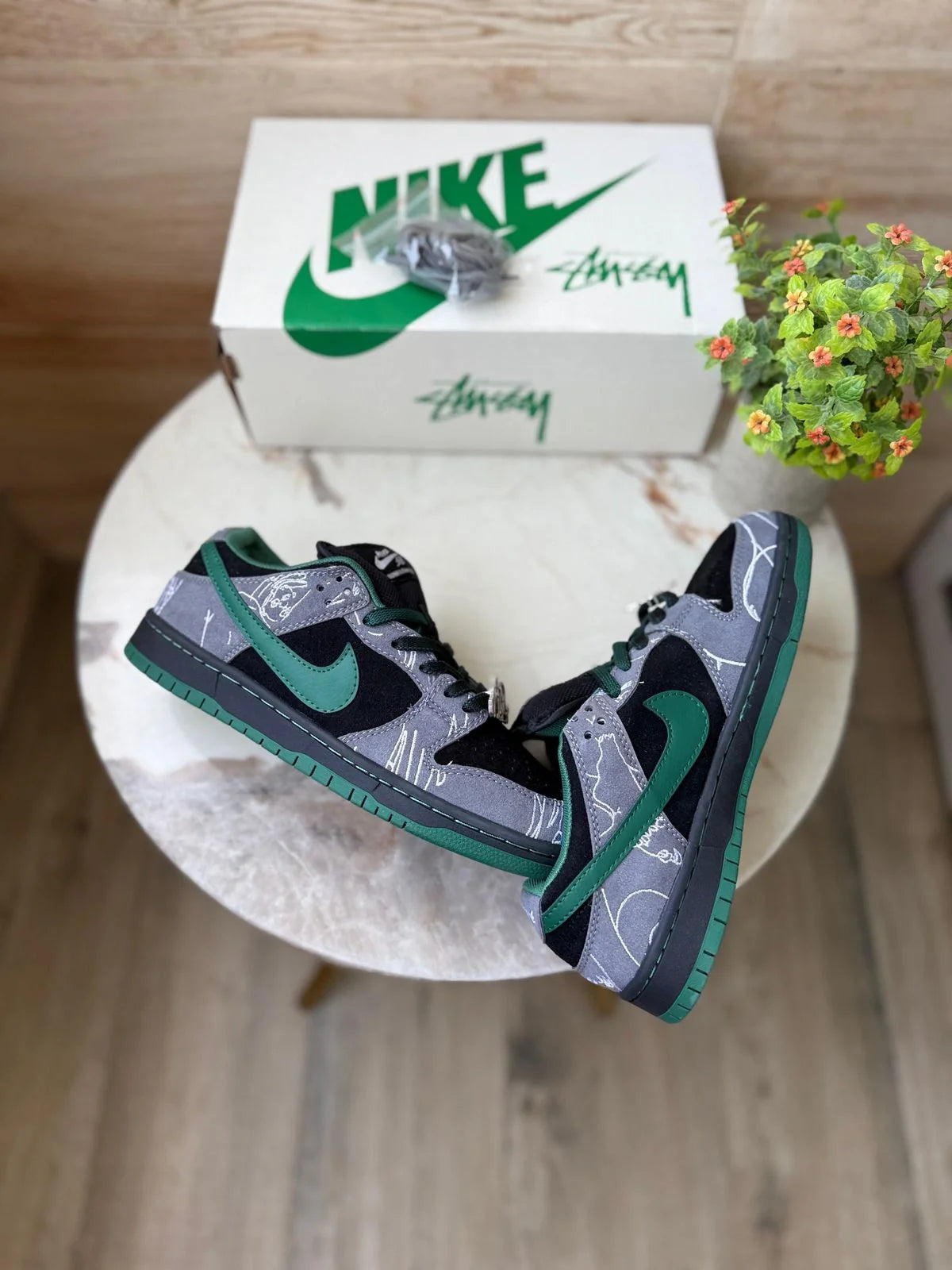 Nike SB Dunk Skateboard Sneakers Black Grey Green (40–45)